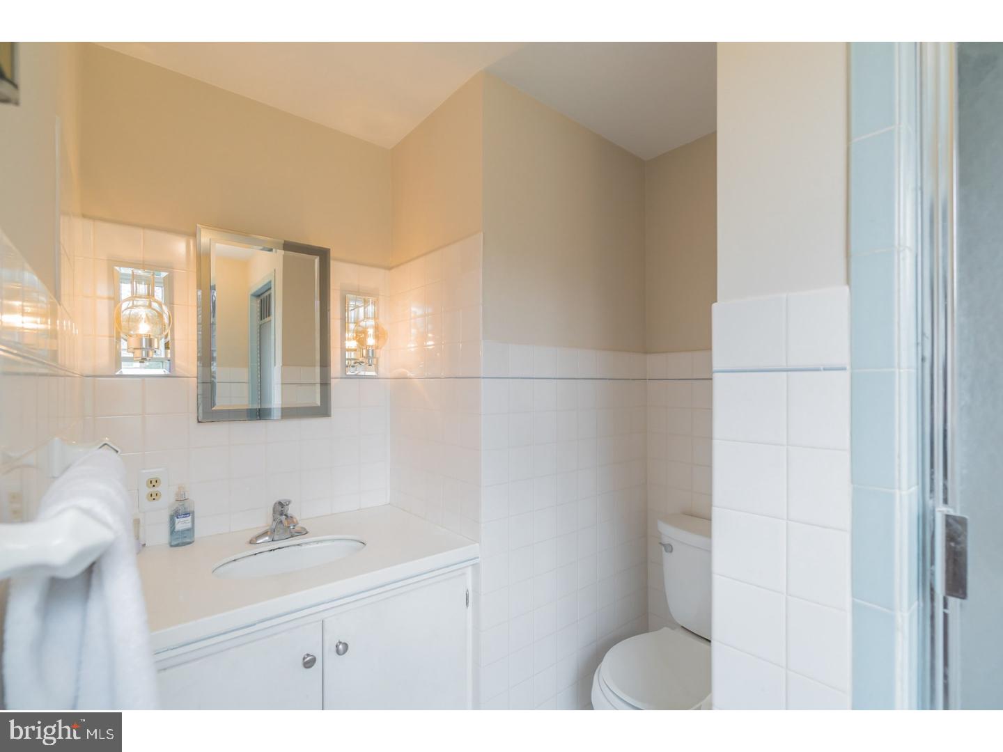 8 Deerpath Road Chalfont, PA 18914 - Photo 16 of 25 Master Bathroom
