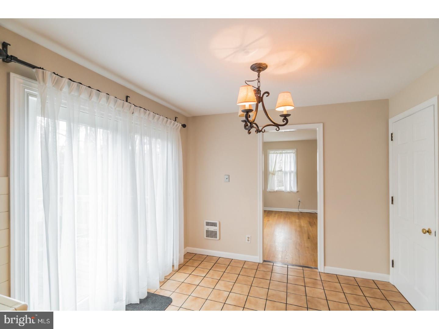 8 Deerpath Road Chalfont, PA 18914 - Photo 8 of 25 Breakfast Room