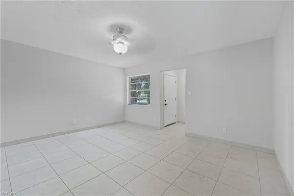 $1,650 | 1069 Highlands Drive, Naples, FL 34103