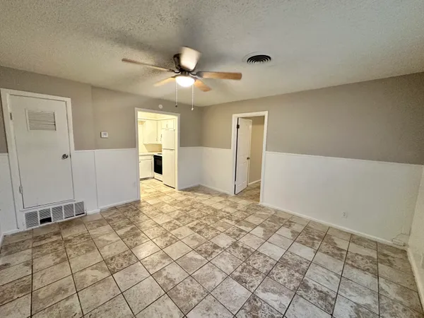 $650 | 1901 42nd Street, Unit 4, Lubbock, TX 79412