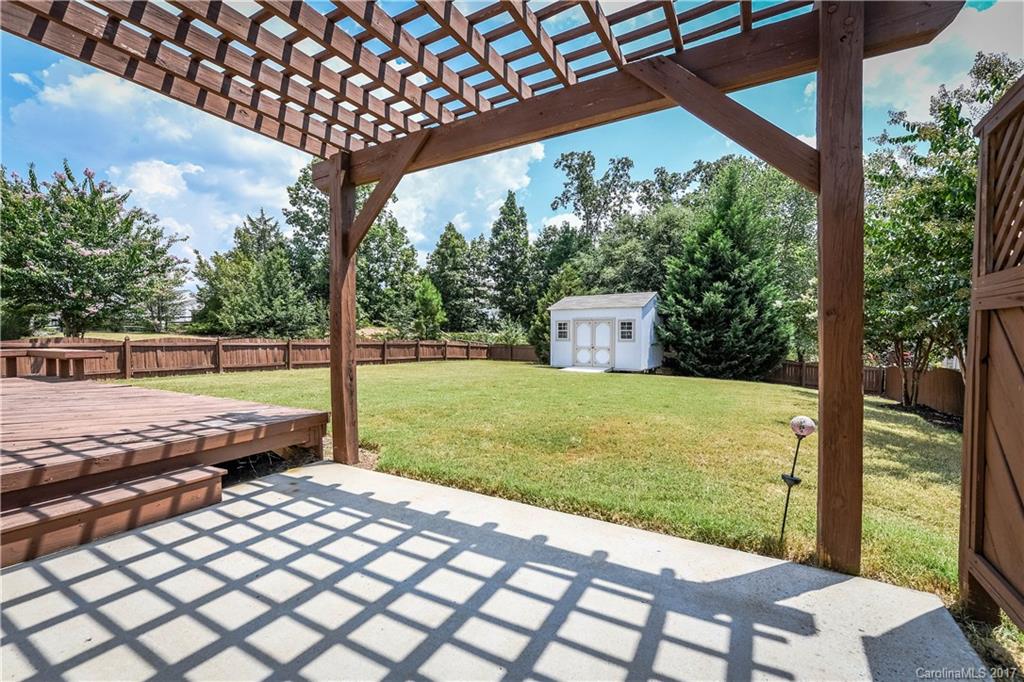2240 Winthorp Ridge Road, Unit 235 Charlotte, NC 28270 - Photo 22 of 23 Gallery Image 22