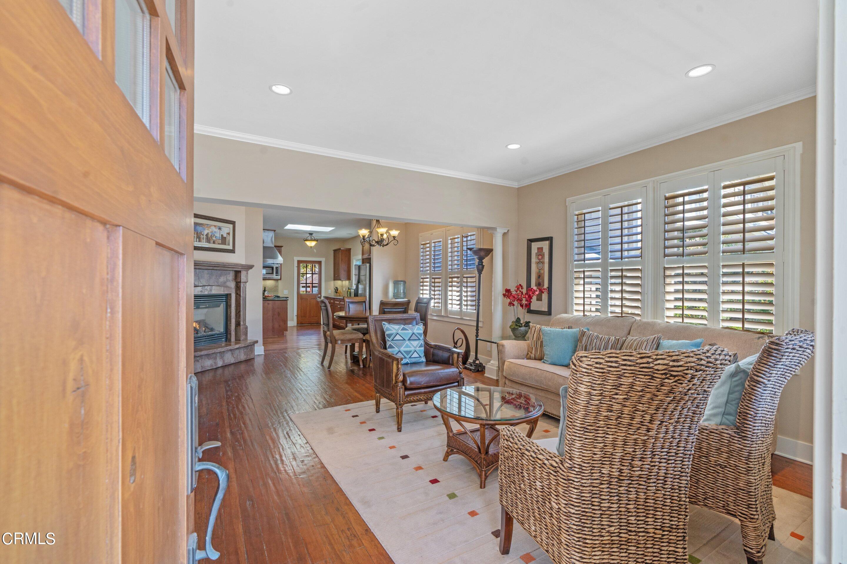 826 Bath Street, Santa Barbara, CA 93101 Compass