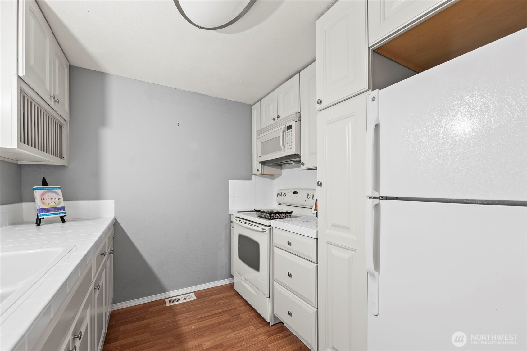 17303 Spanaway Loop Road South, Unit 18 Spanaway, WA 98387 - Photo 10 of 31