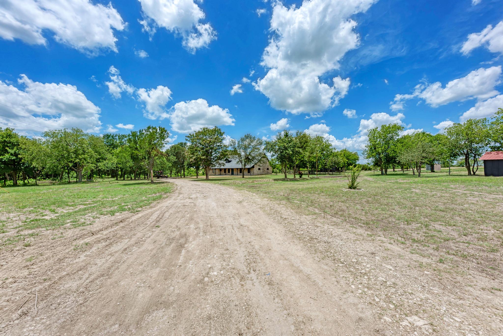 2365 Hackberry Road Salado, TX 76571 - Photo 14 of 40