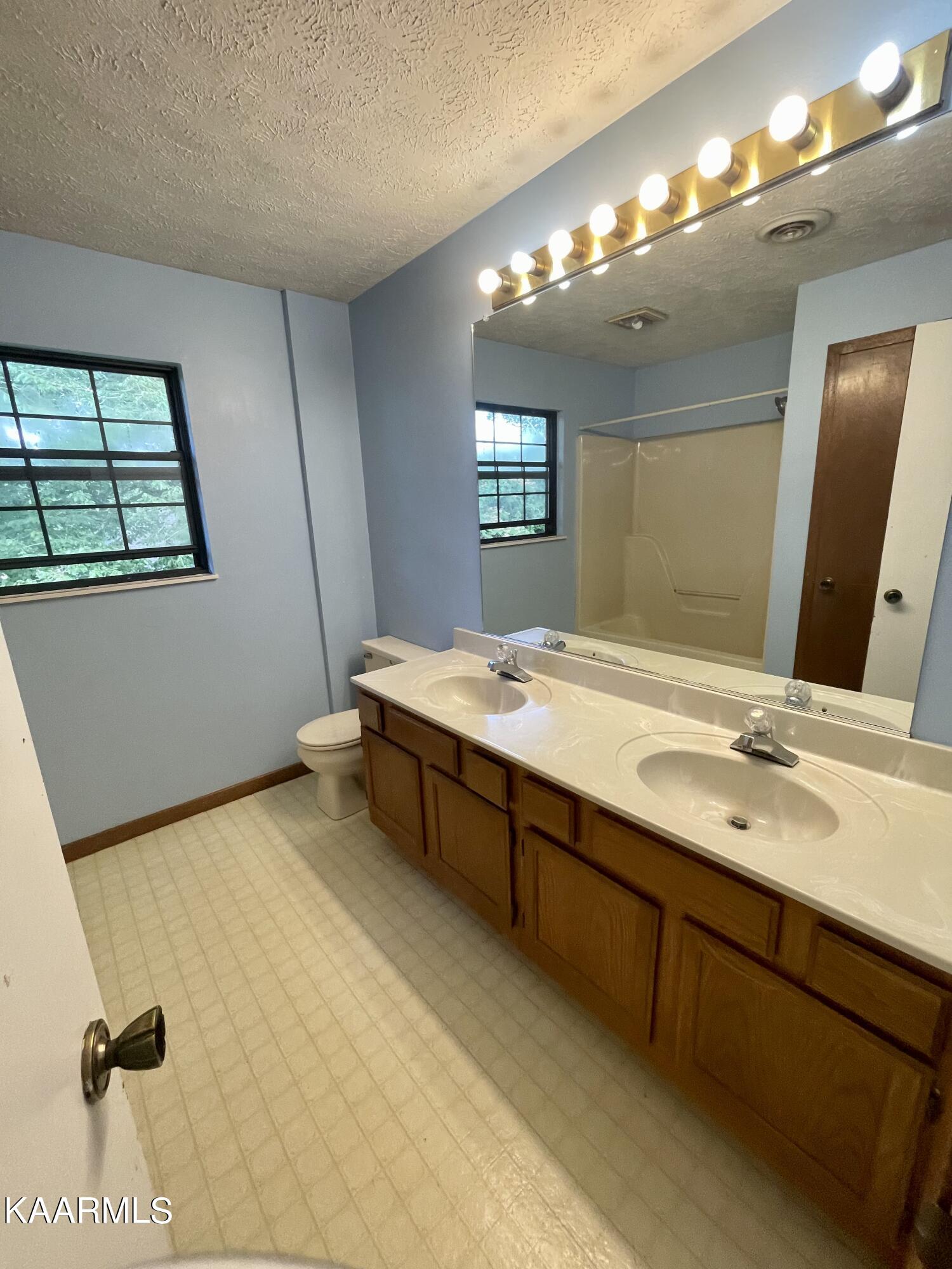 130 High Point Lane Oak Ridge, TN 37830 - Photo 18 of 24 IMG_1453