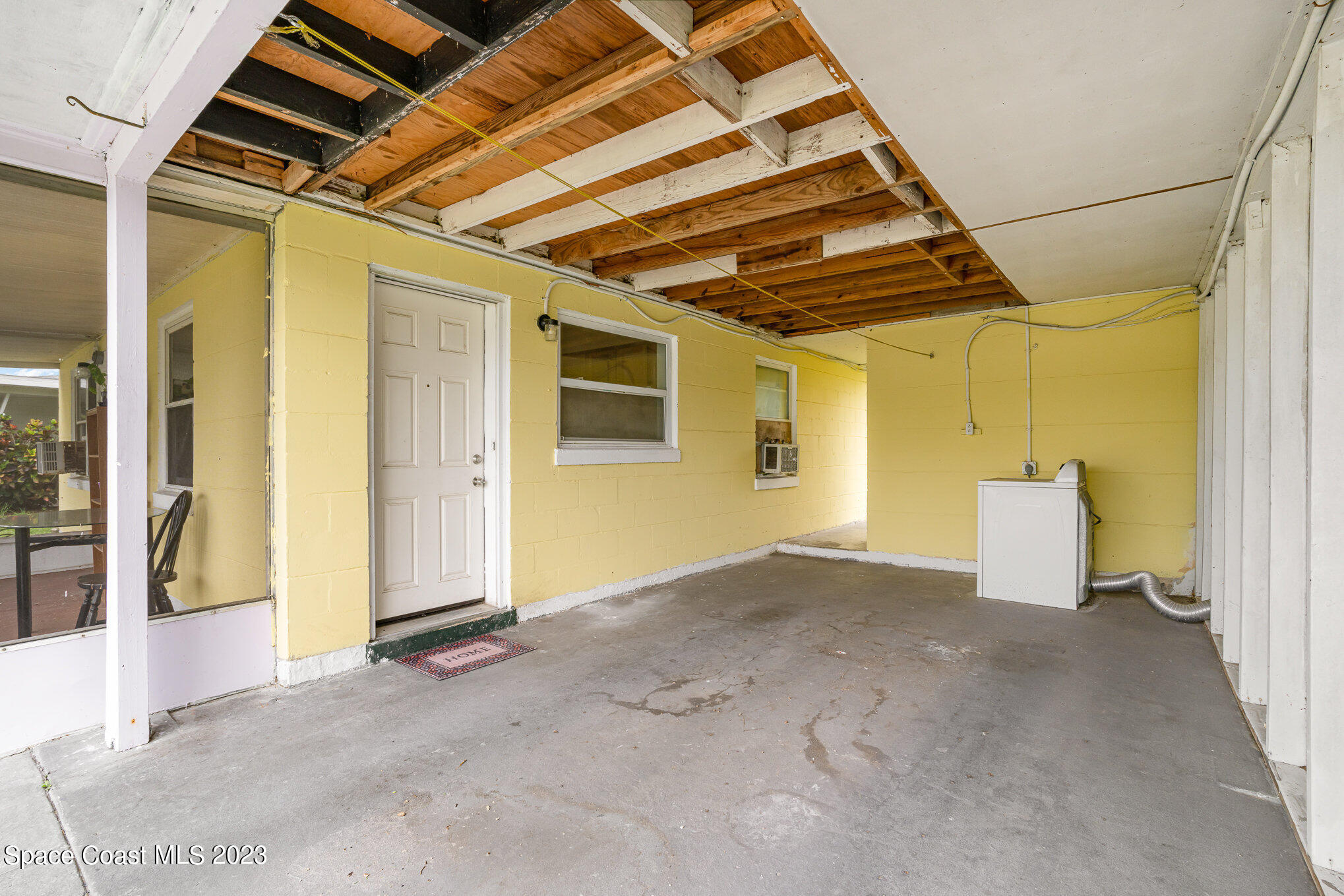 109 Cherry Street Melbourne, FL 32901 - Photo 15 of 31 a view of an empty room