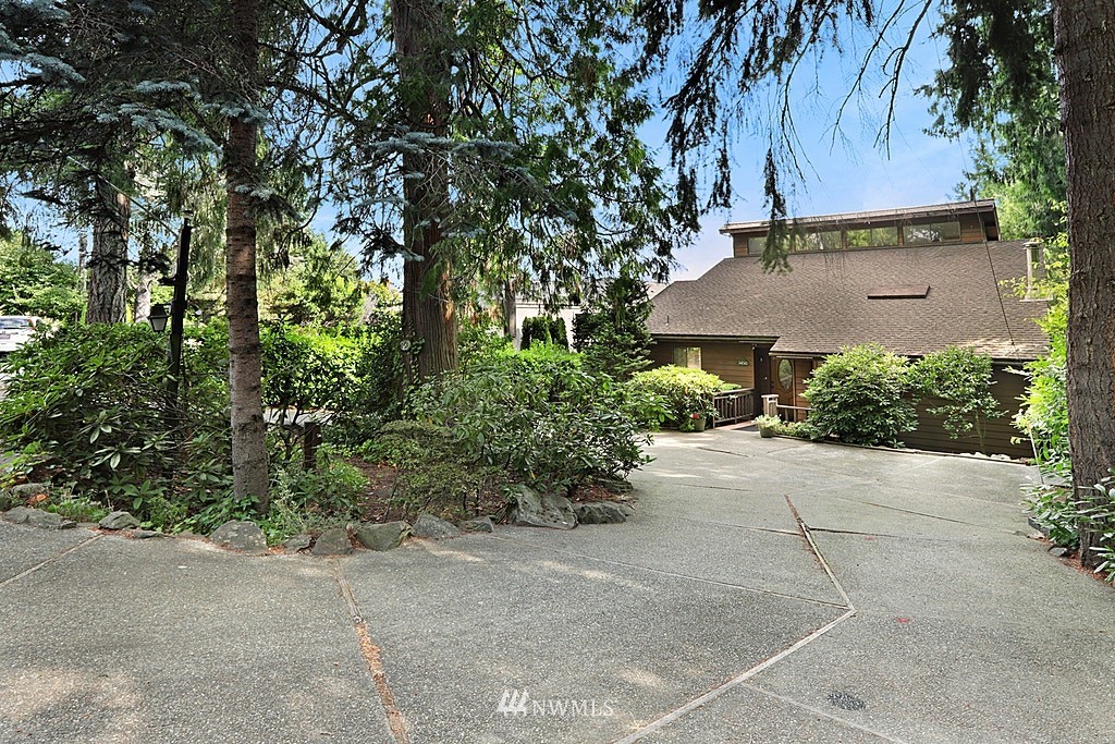 3450 Evergreen Point Road Medina, WA 98039 - Photo 11 of 23