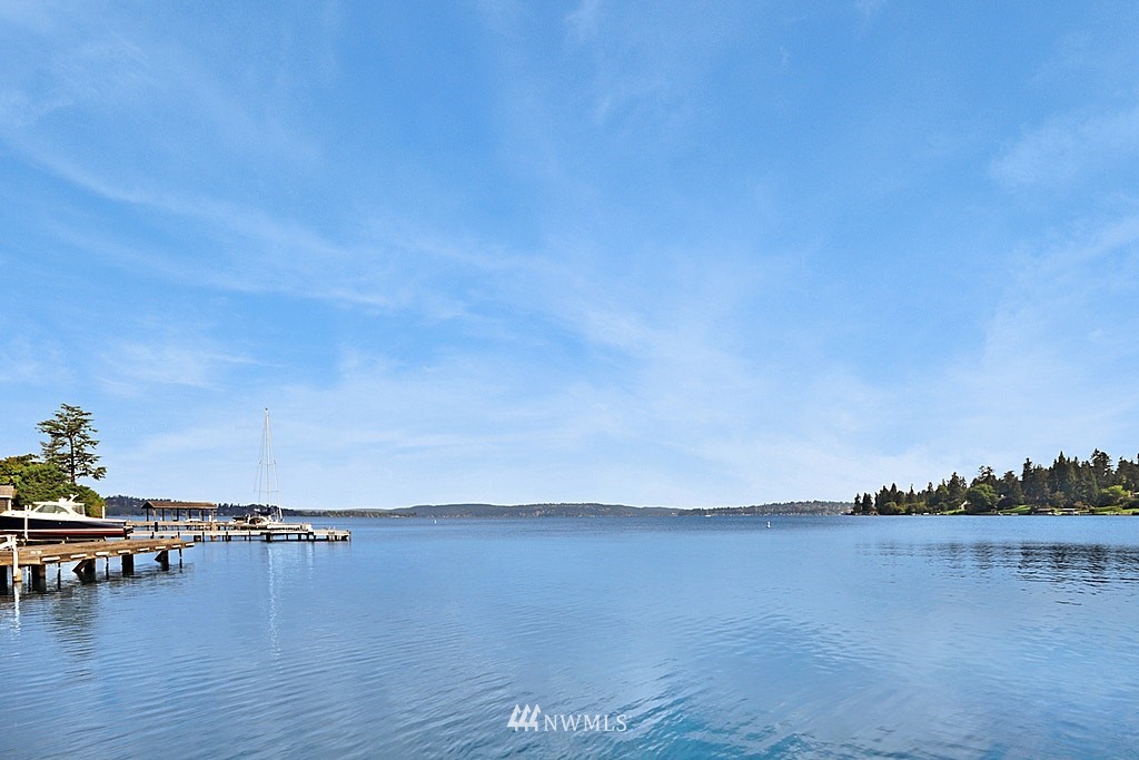 3450 Evergreen Point Road Medina, WA 98039 - Photo 12 of 23