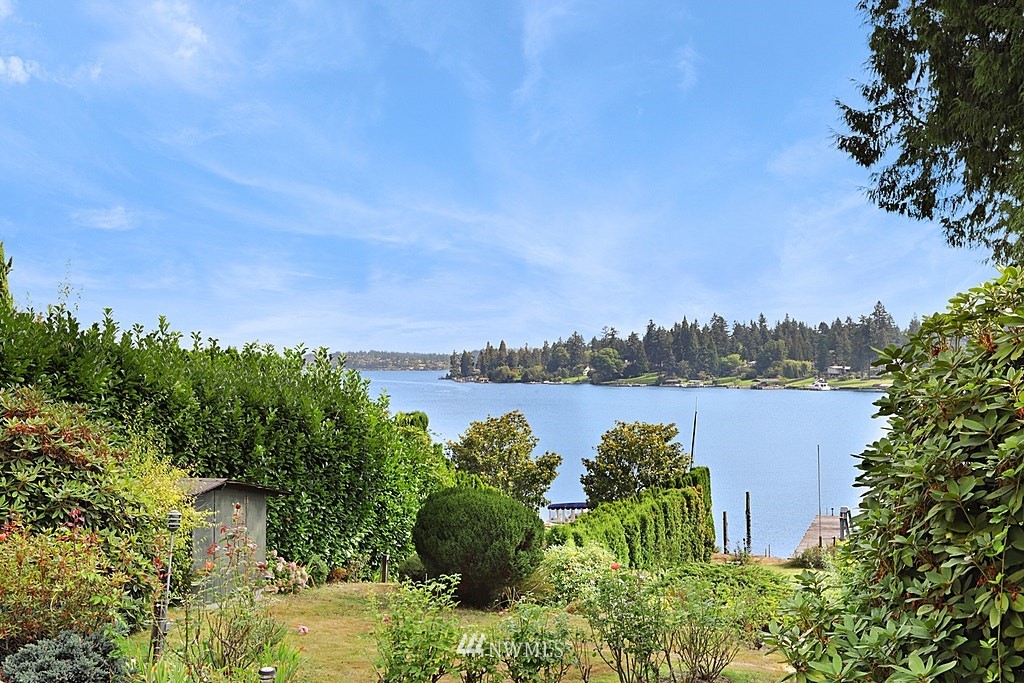 3450 Evergreen Point Road Medina, WA 98039 - Photo 13 of 23