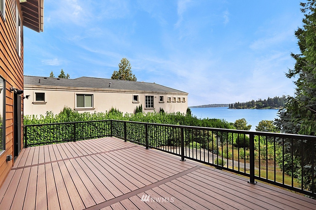 3450 Evergreen Point Road Medina, WA 98039 - Photo 8 of 23