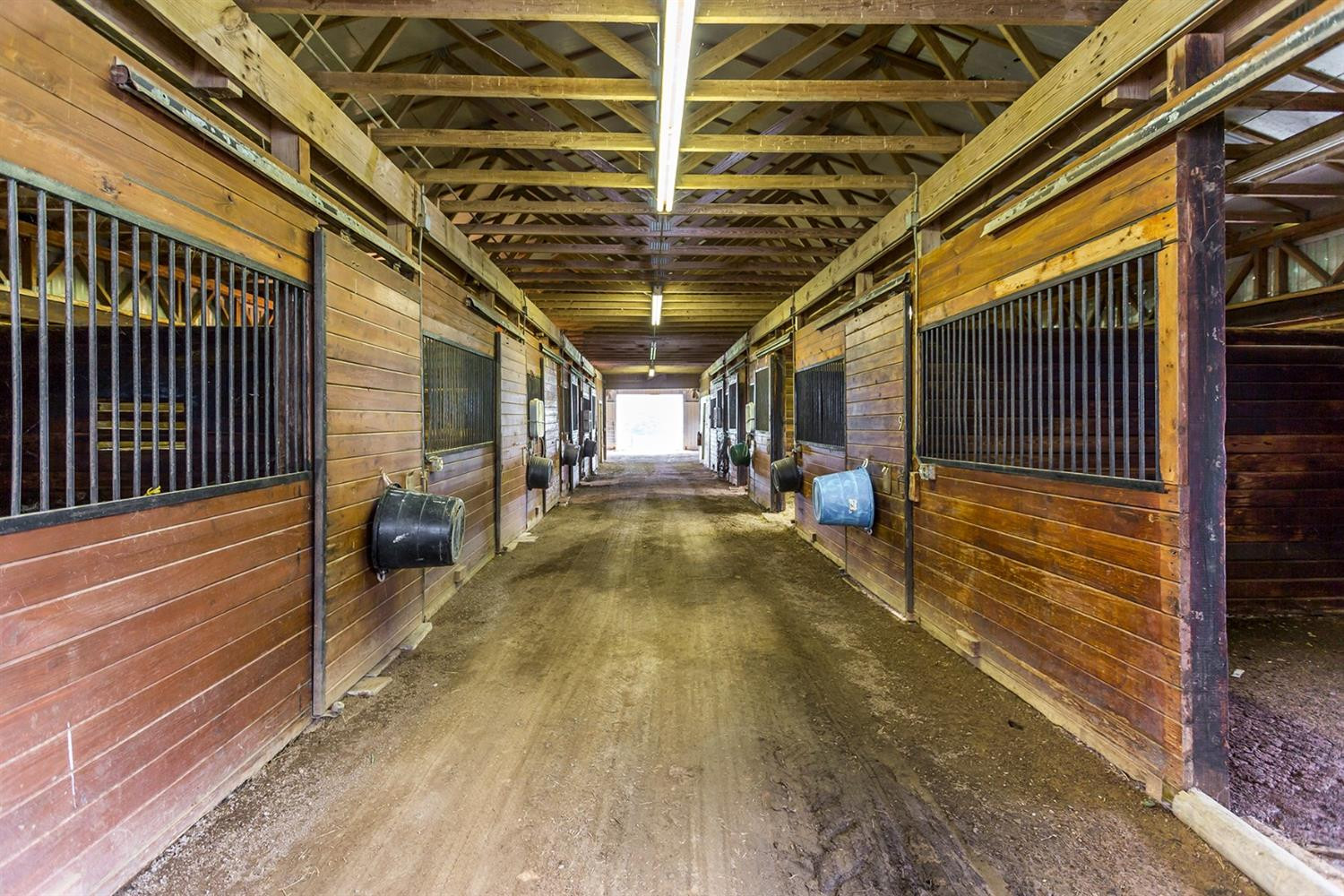 2108 Huntertown Road Versailles, KY 40383 - Photo 18 of 38 Photo 18