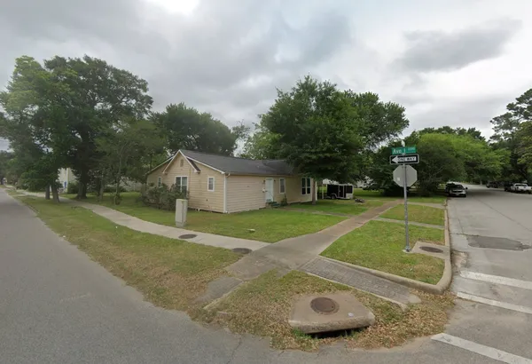 $390,000 | 1101 6th Street, Rosenberg, TX 77471
