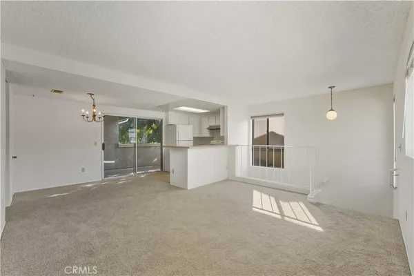 $399,500 | 995 Amistad Place, Unit D, El Cajon, CA 92019