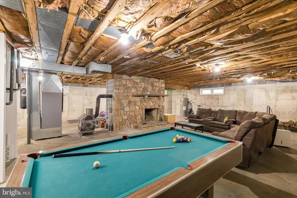 $549,000 | 232 Oakmont Estates Drive, Franklin, WV 26807