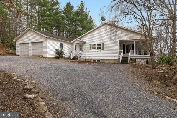 $549,000 | 232 Oakmont Estates Drive, Franklin, WV 26807