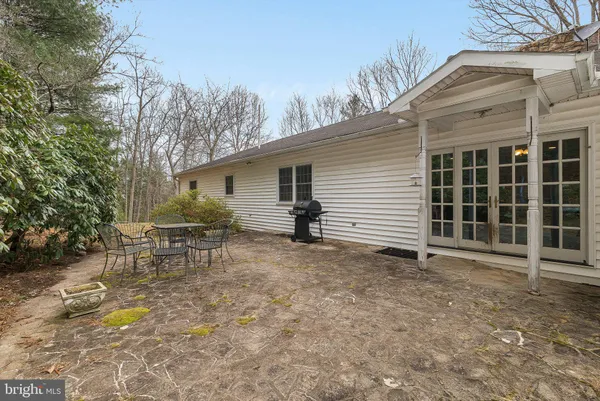 $549,000 | 232 Oakmont Estates Drive, Franklin, WV 26807