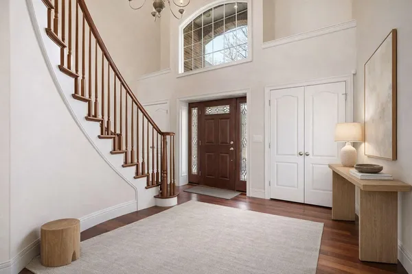 $1,050,000 | 4915 Stockbridge Drive, St. Joseph, MI 49085