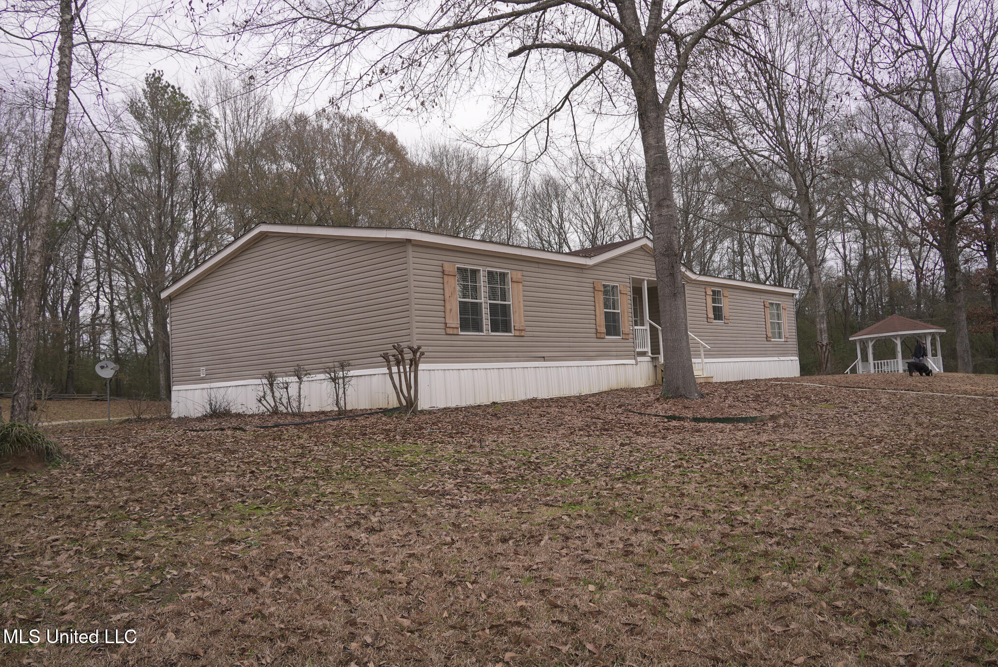 2720 Old Jackson Road Terry, MS 39170 - Photo 3 of 37 DSC01090