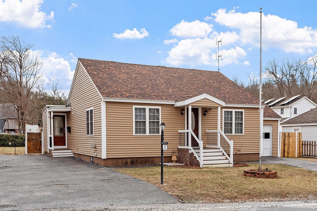 528 Franklin Road Fitchburg, MA 01420 - Photo 1 of 43 Gallery Image 1