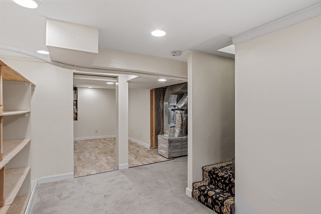 528 Franklin Road Fitchburg, MA 01420 - Photo 36 of 43 Gallery Image 36