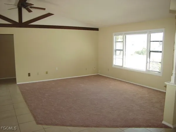 $1,800 | 620 Robert Avenue, Lehigh Acres, FL 33936