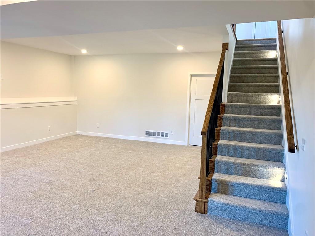 2701 Meadow Ridge Drive St. Joseph, MO 64504 - Photo 30 of 46