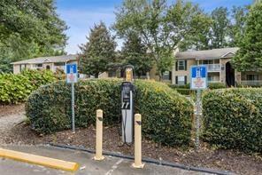 3175 Seven Pines, Unit 6 Atlanta, GA 30339 - Photo 30 of 35