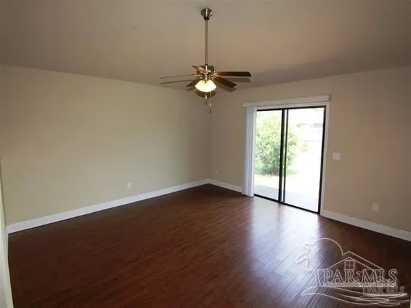 $1,799 | 4923 Makenna Circle, Pace, FL 32571