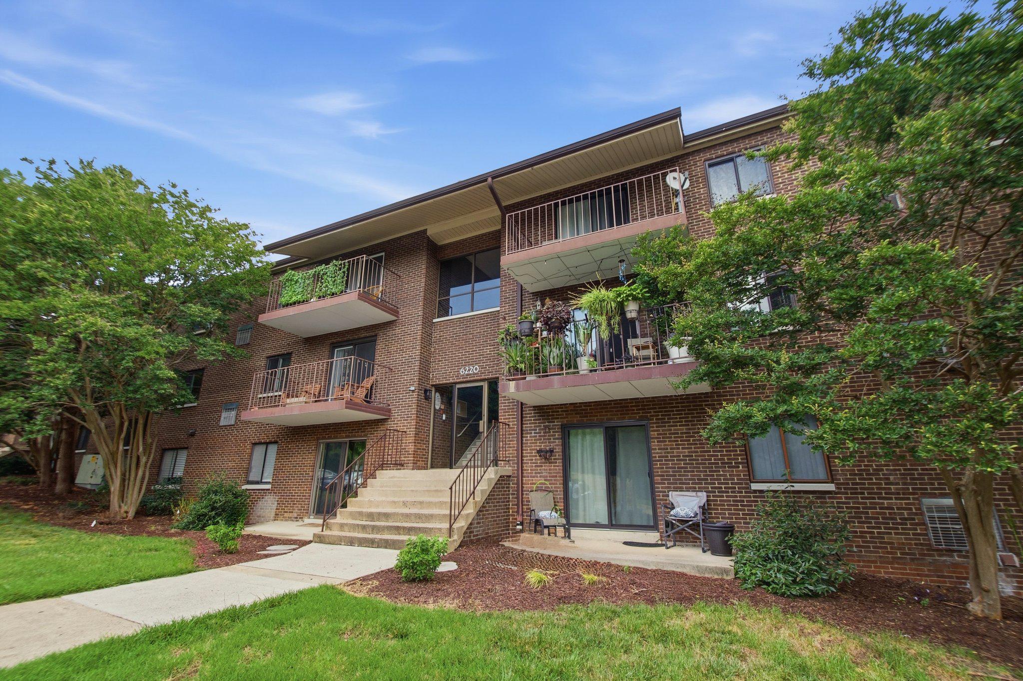 6220 Edsall Road, Unit 302 Alexandria, VA 22312 - Photo 29 of 32 Gallery Image 29
