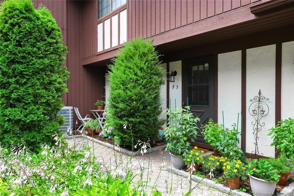 217 Bridge Street, Unit F3 Stamford, CT 06905 - Photo 1 of 1