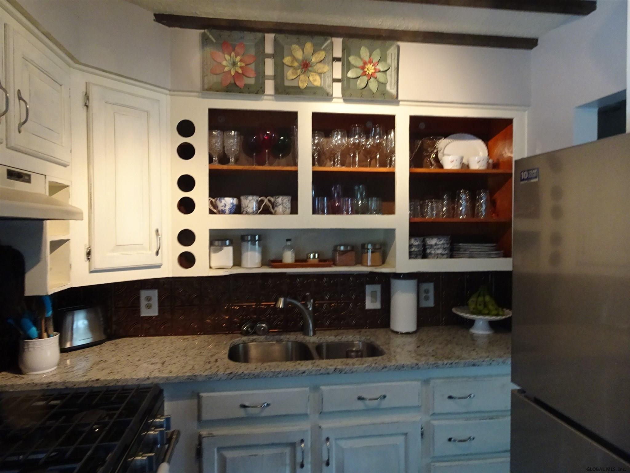 5 Colt Road Colonie, NY 12205 - Photo 7 of 28 Photo 7