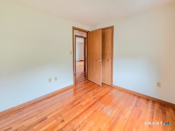 105 Northfield Road Wallingford, CT 06492 - Photo 14 of 24