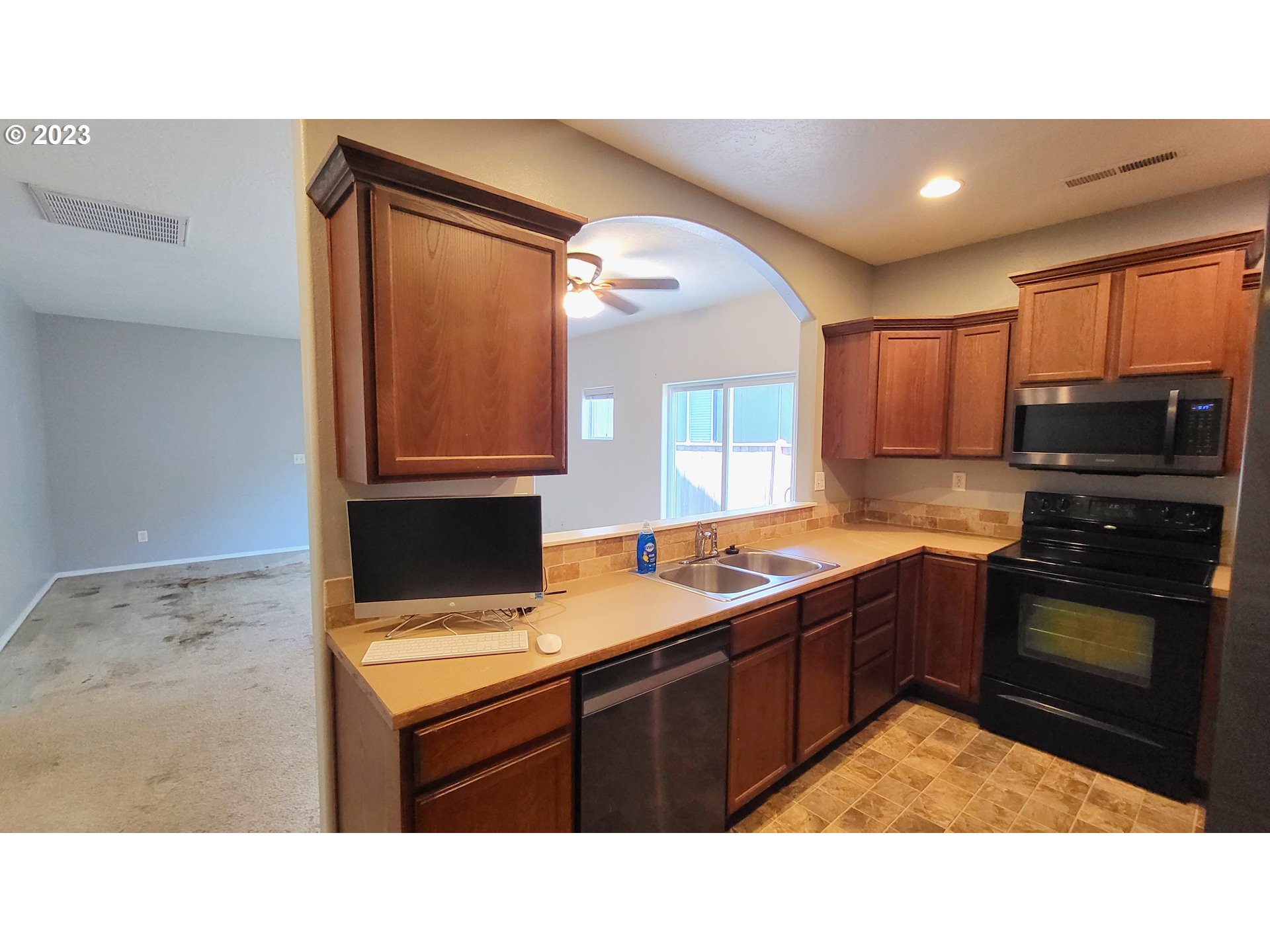 1183 South 2nd Street Cottage Grove, OR 97424 - Photo 5 of 18