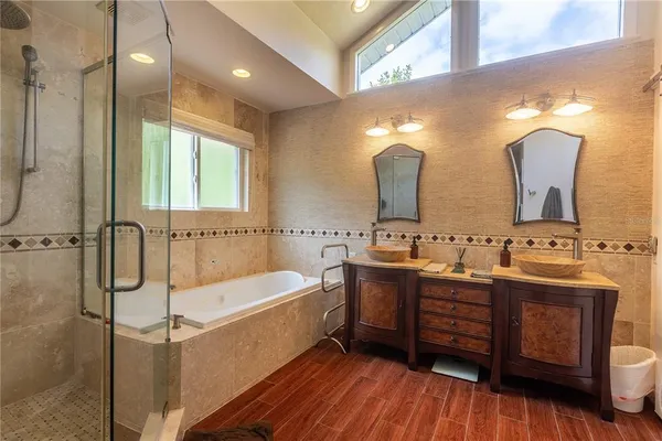 $621,000 | 2921 Northwest 24 Terrace, Gainesville, FL 32605