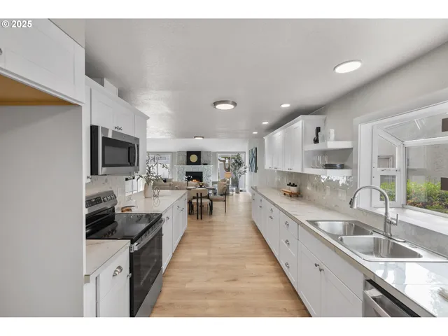 $299,000 | 3240 Northeast 29th Street, Gresham, OR 97030