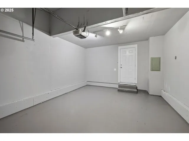 $299,000 | 3240 Northeast 29th Street, Gresham, OR 97030