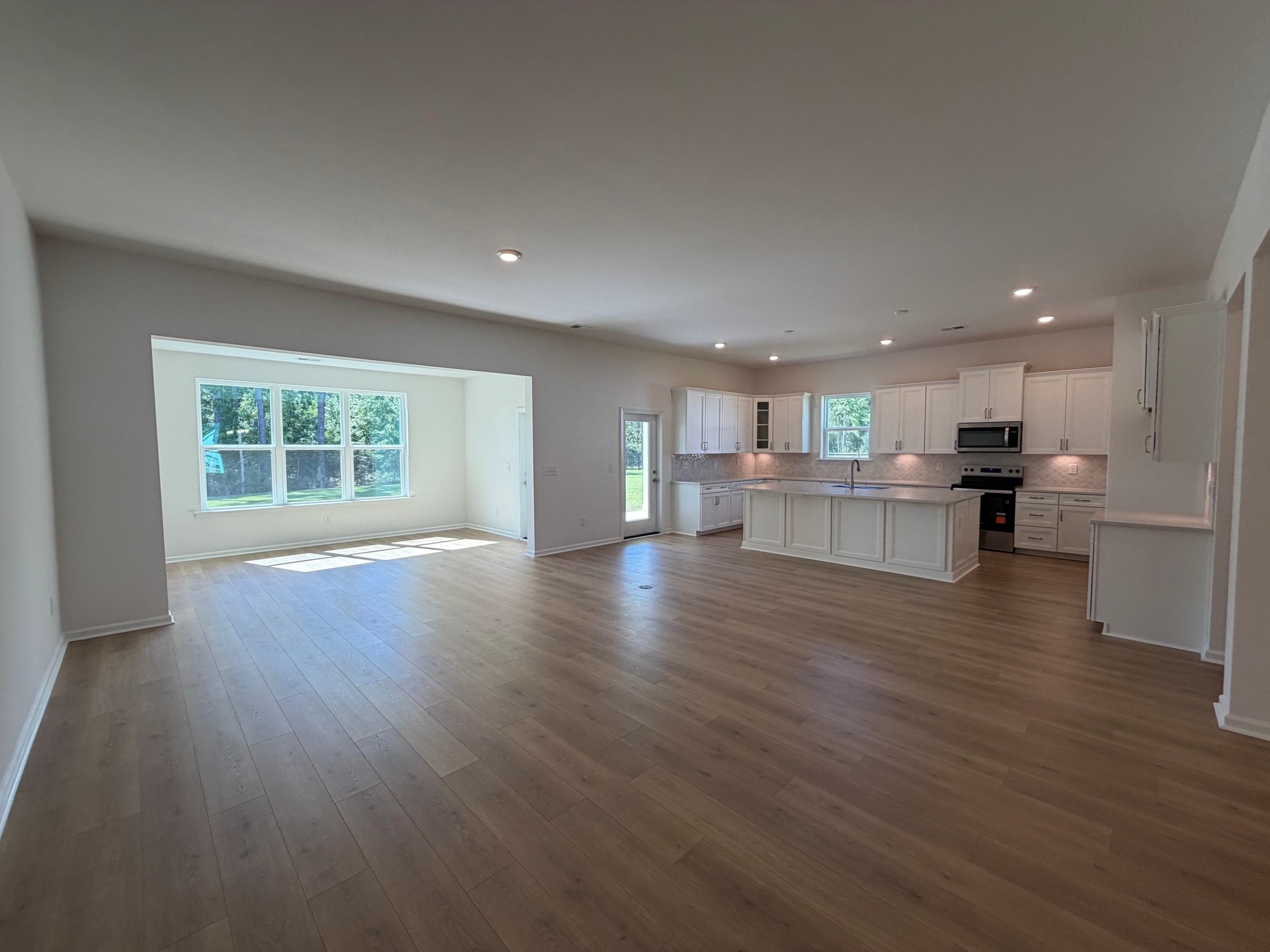 135 Northbrook Drive Murrells Inlet, SC 29576 - Photo 3 of 44 Gallery Image 3