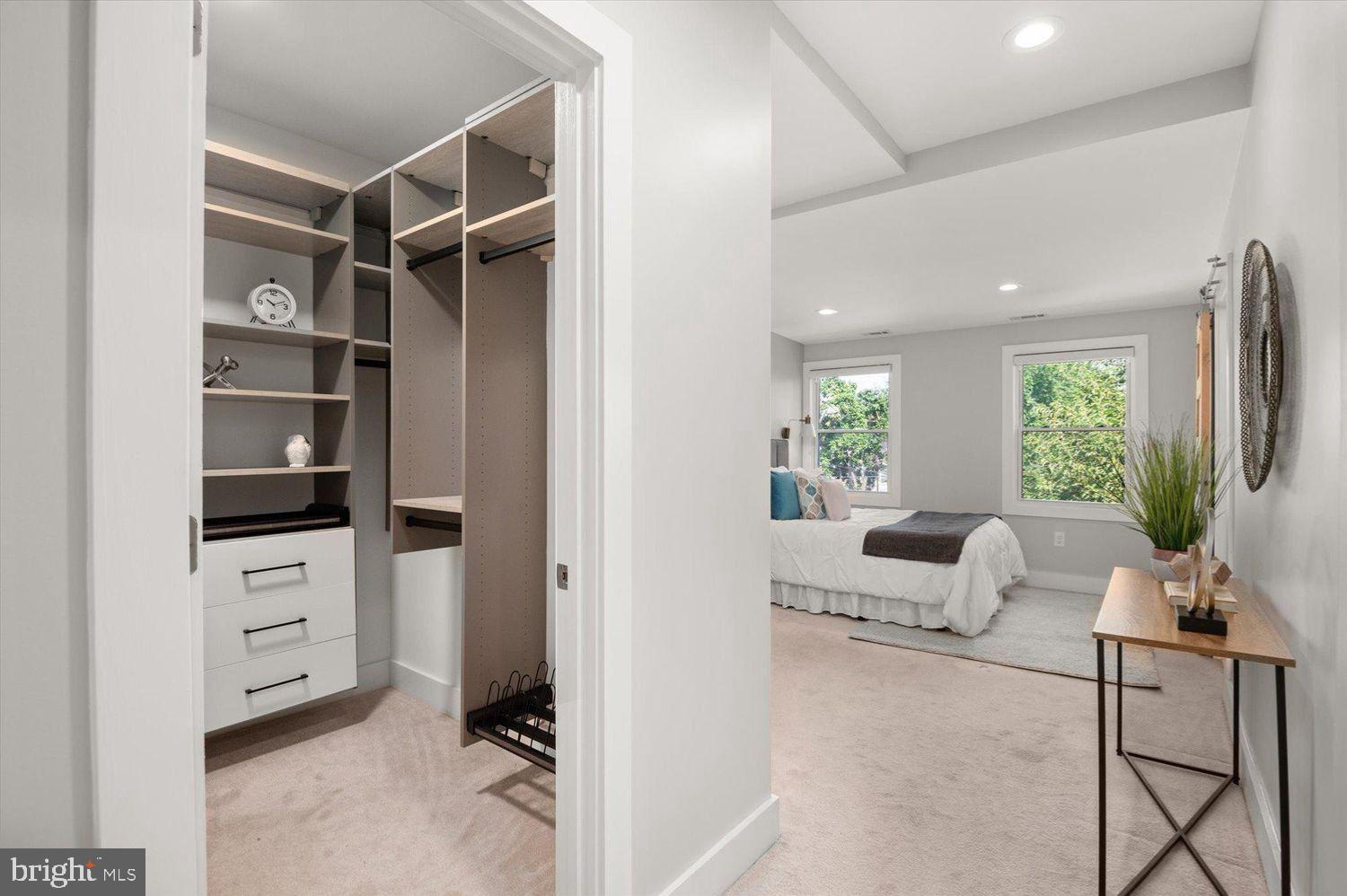 613 Longfellow Street Northwest Washington, DC 20011 - Photo 16 of 42 Large Suite!