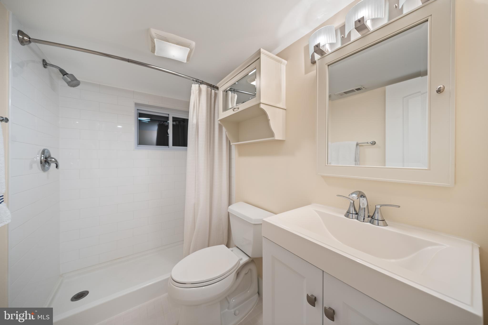 613 Longfellow Street Northwest Washington, DC 20011 - Photo 31 of 42 Large Lower Level Guest Suite