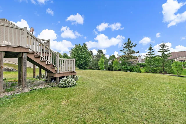 $600,000 | 1285 Mallard Lane, Hoffman Estates, IL 60192