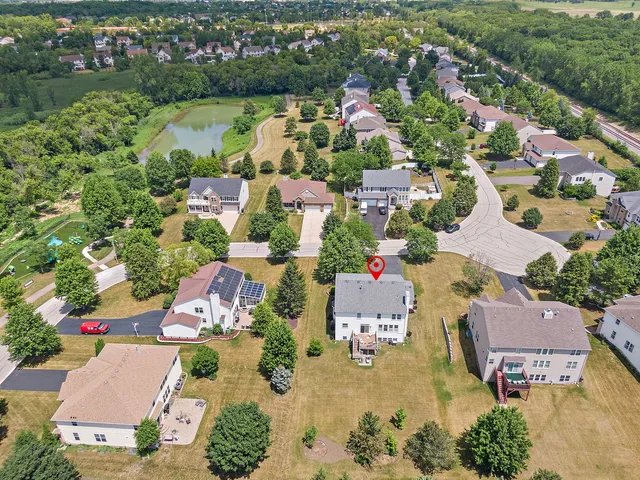 $600,000 | 1285 Mallard Lane, Hoffman Estates, IL 60192