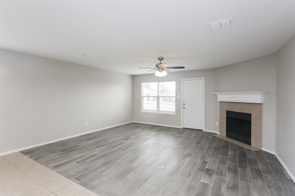 1781 Sierra Trail Lancaster, TX 75146 - Photo 3 of 17