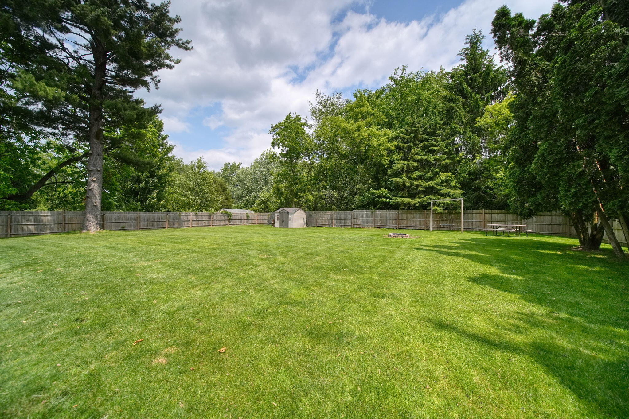 163 Robinson Road Jackson, MI 49203 - Photo 34 of 43 37