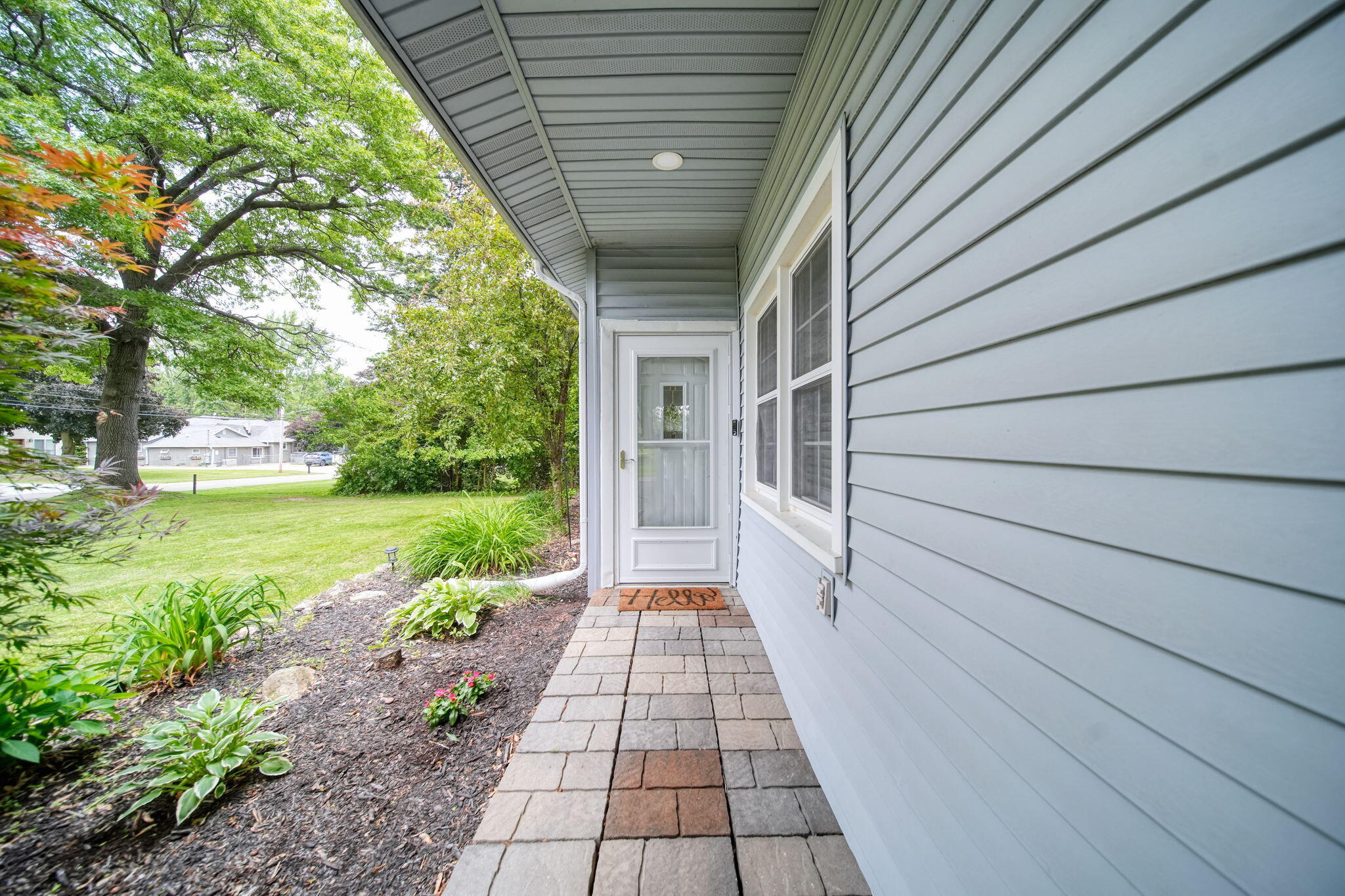 163 Robinson Road Jackson, MI 49203 - Photo 5 of 43 5