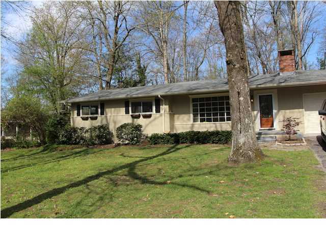 1105 Signal Road Signal Mountain, TN 37377 - Photo 1 of 11 Primary Photo