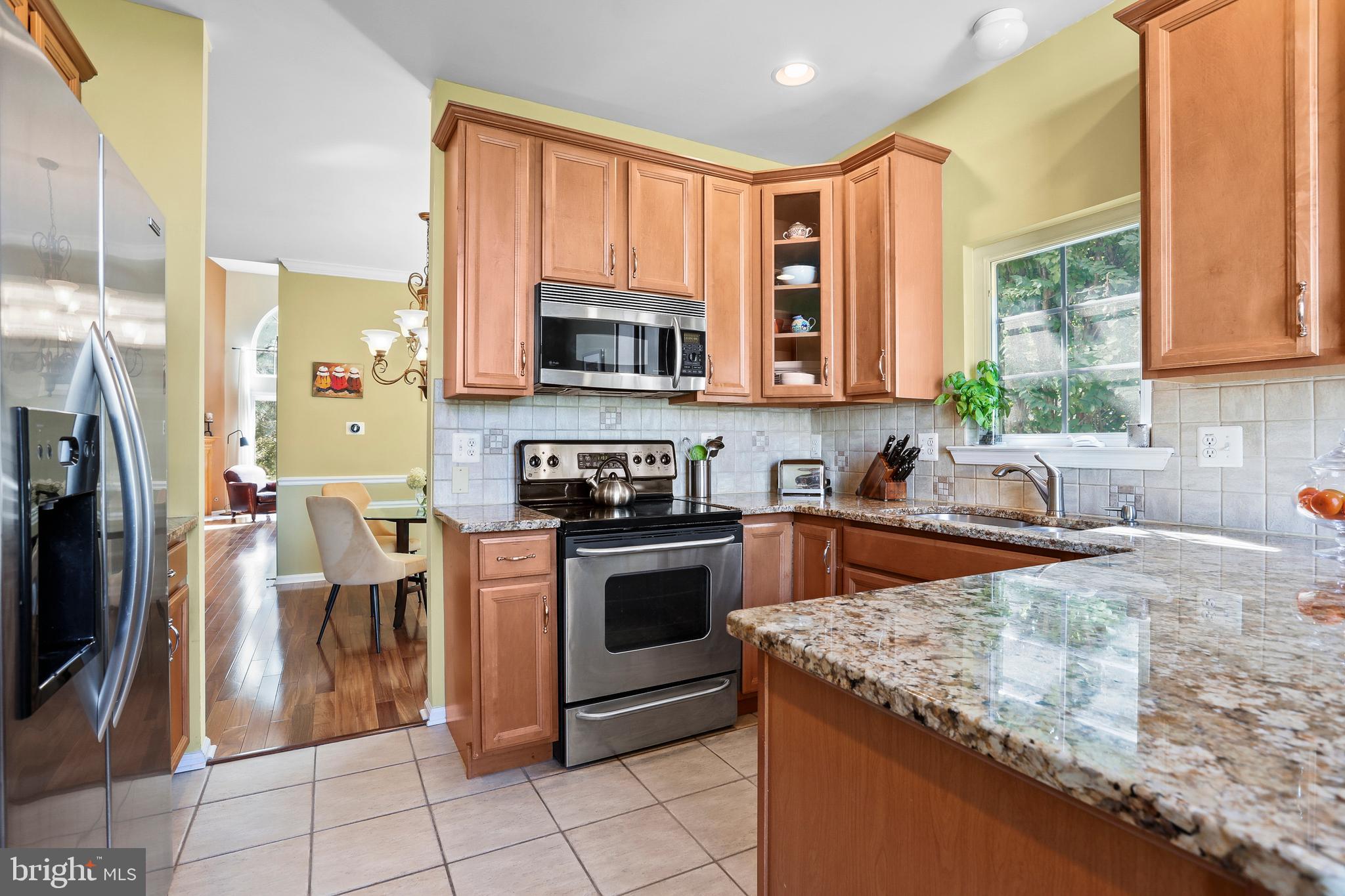 55 Cypress Point Road Mount Holly, NJ 08060 - Photo 14 of 41 Granite Counter Tops