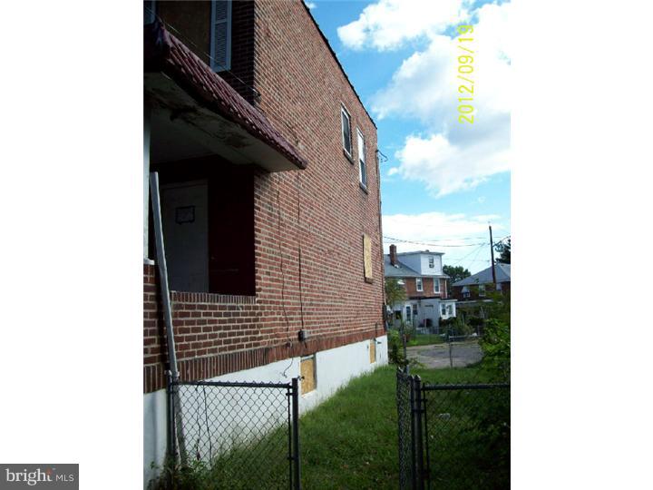 2922 East Octagon Road Camden, NJ 08104 - Photo 2 of 7