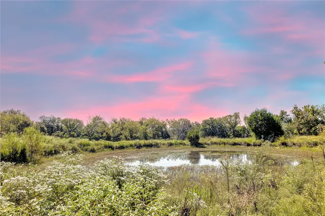 a view of outdoor space with mountain view
