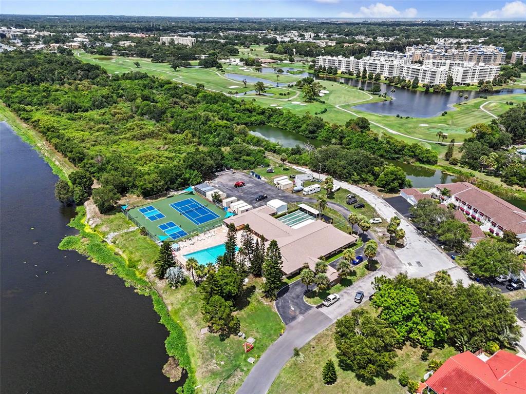 1502 16th Circle Southeast, Unit 28 Largo, FL 33771 - Photo 45 of 48