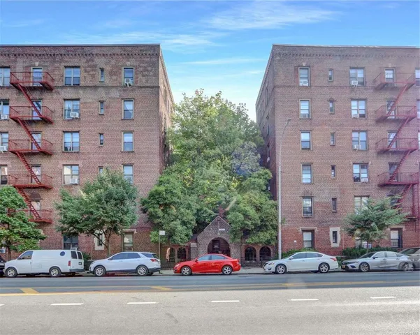 $209,000 | 1375 Ocean Avenue, Unit 5J | East Midwood